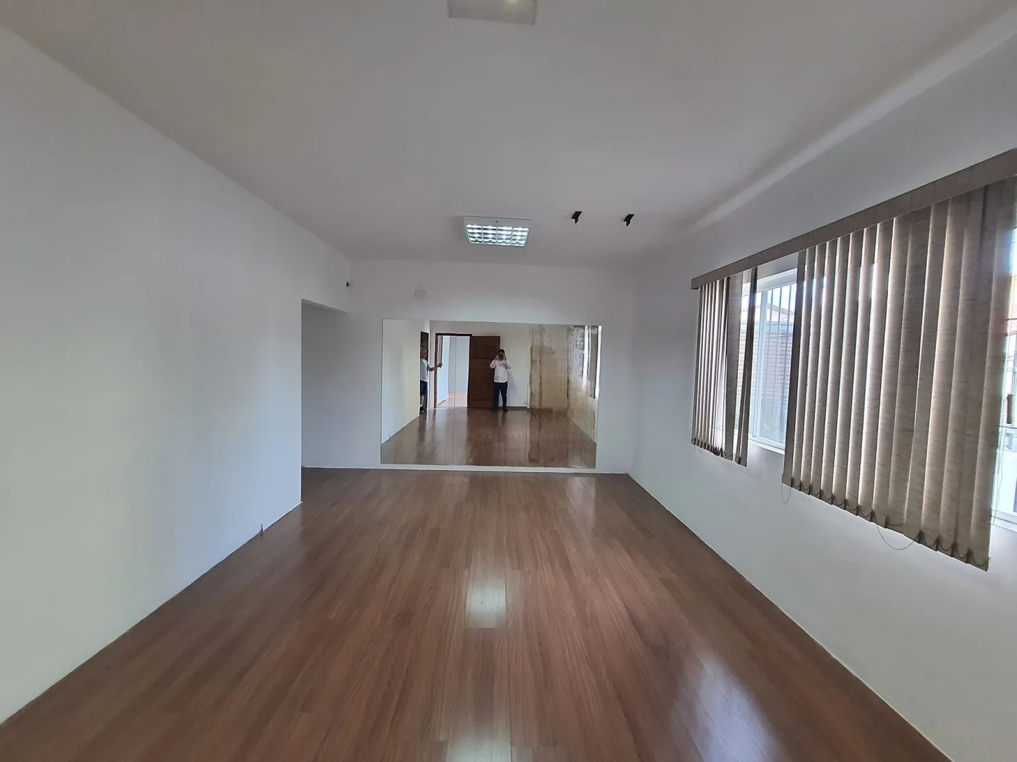 Imagem Comercial à venda 2 Quartos, 1 Suite, 315M², Jardim das Nações, Taubaté - SP
