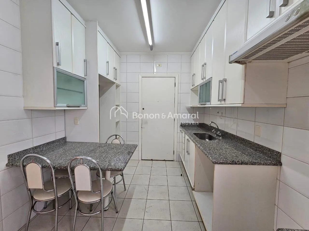 Imagem Apartamento espaçoso e completo no coração do Cambuí!