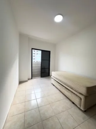 Imagem ​Apresentamos um apartamento de 2 dormitórios, com vista panorâmica para o mar, localizado na Praia Grande, São Paulo. Á venda na Imobiliaria Consulte Imoveis.