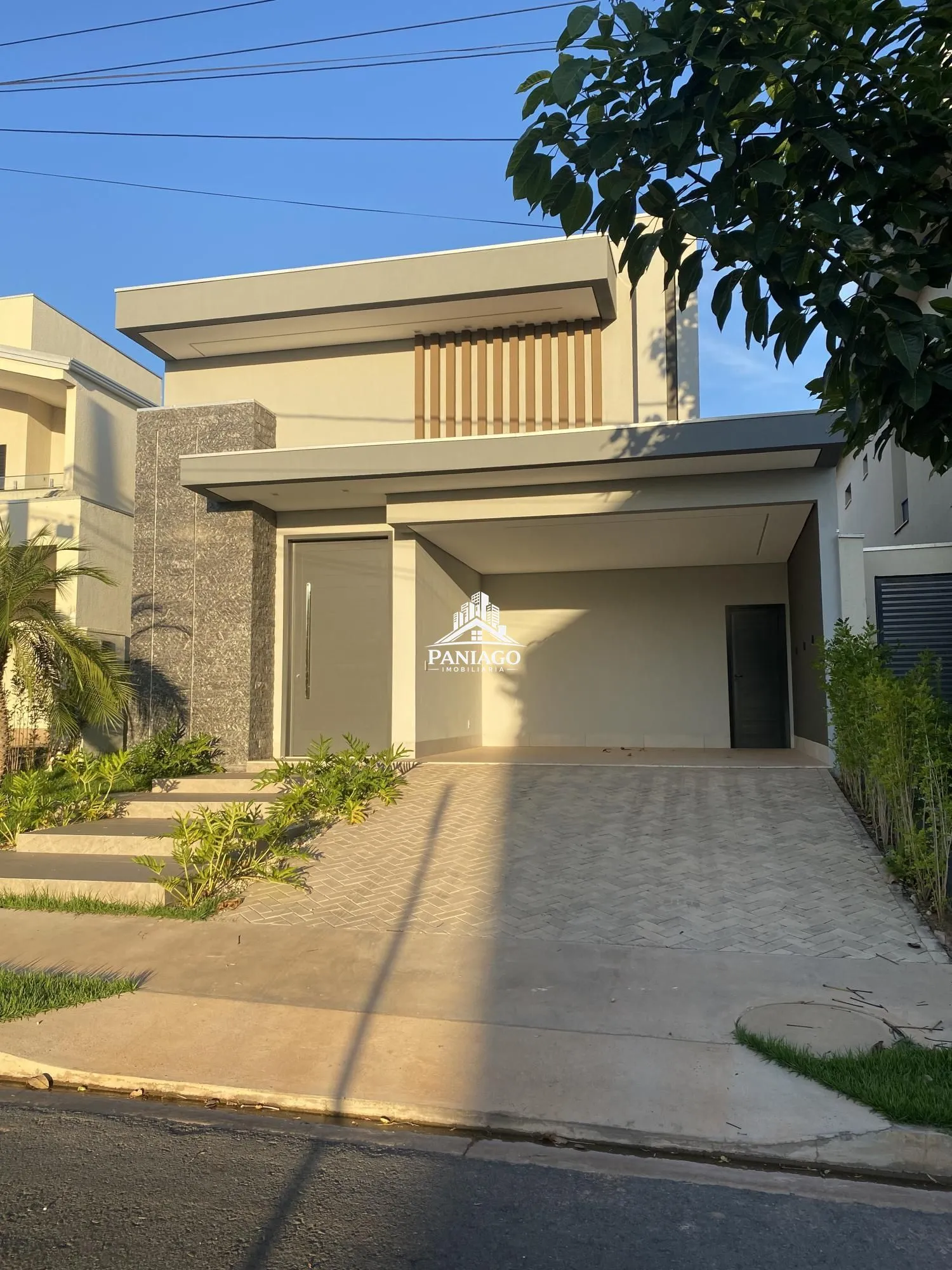 Imagem Casa Térrea Belvedere II, 3 Suítes, Piscina Aquecida, Energia Solar R$ 1.790.000