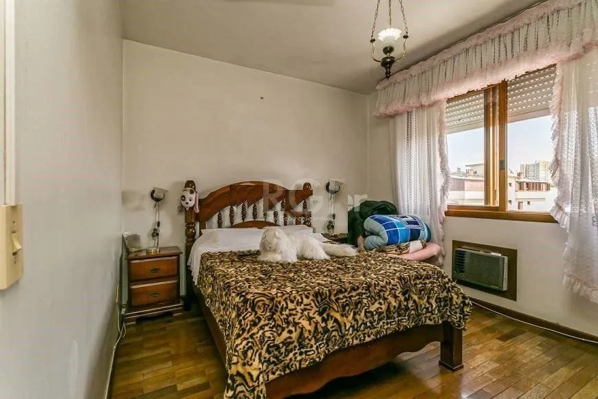 Imagem Cobertura para Venda - 172.13m², 2 dormitórios, sendo 1 suites, 2 vagas - Partenon