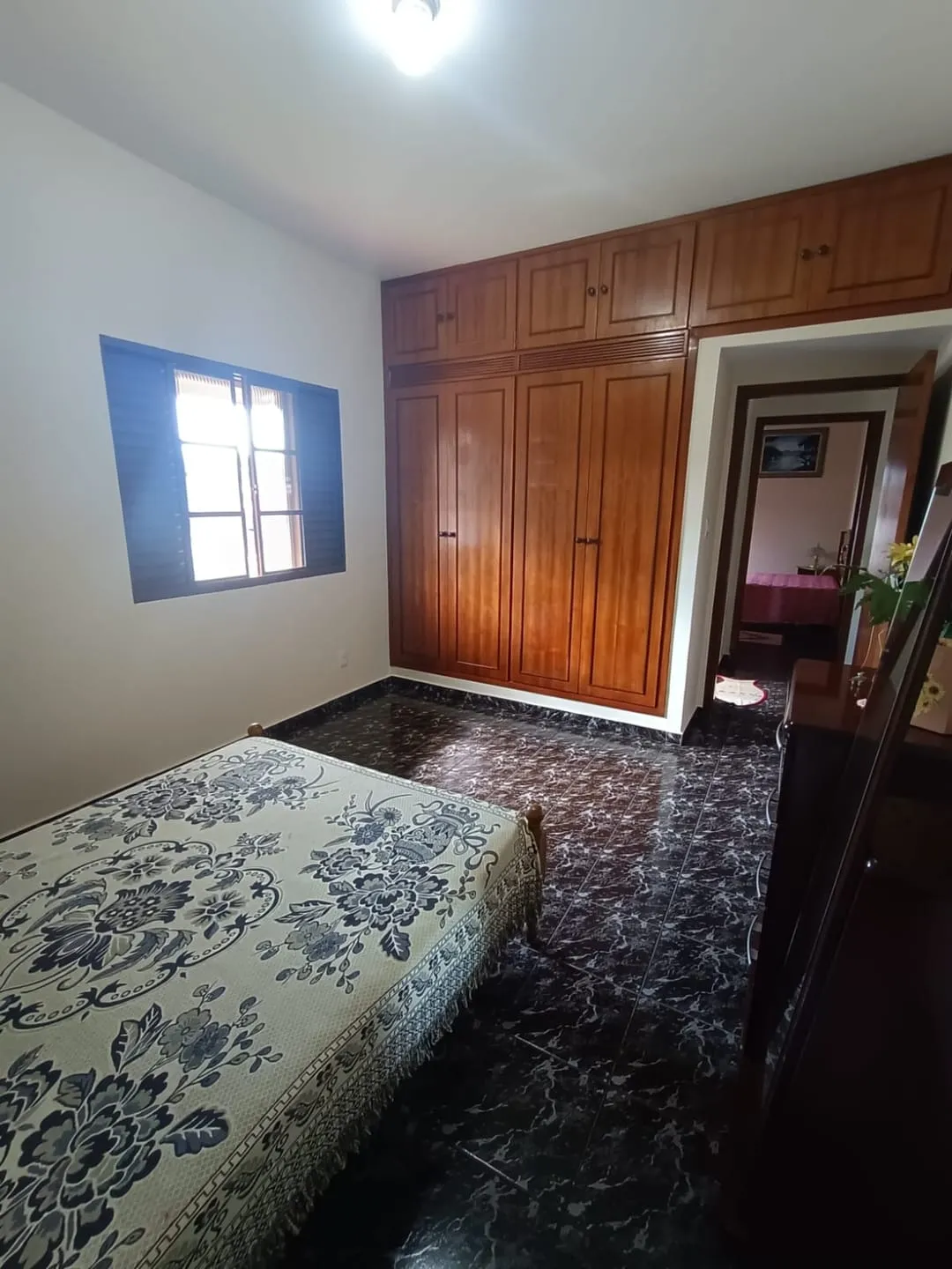 Imagem Casa à venda 4 Quartos, 1 Suite, 2 Vagas, 200M², Jardim Cristina, Pindamonhangaba - SP