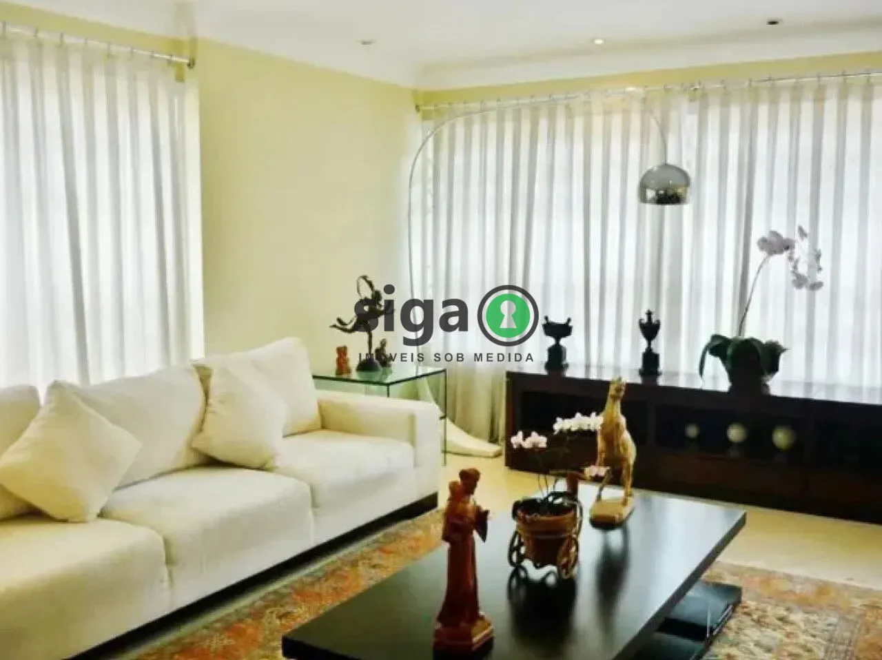 Imagem Casa em Campo Belo á Venda - 682m², 3 quartos, 7 vagas