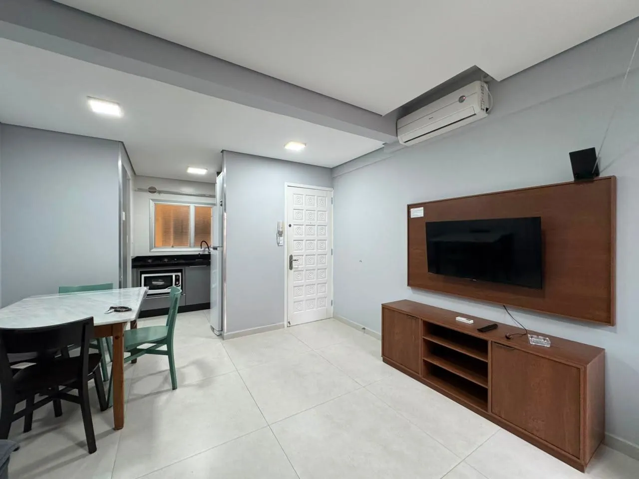 Imagem Apartamento com vista para o mar à venda com 109m2 por R$ 2.100.000,00