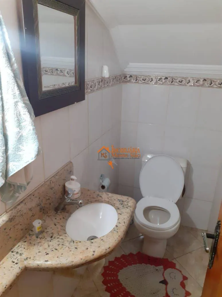 Imagem Sobrado com 4 dormitórios à venda, 265 m² por R$ 800.000,00 - Cidade Jardim Cumbica - Guarulhos/SP