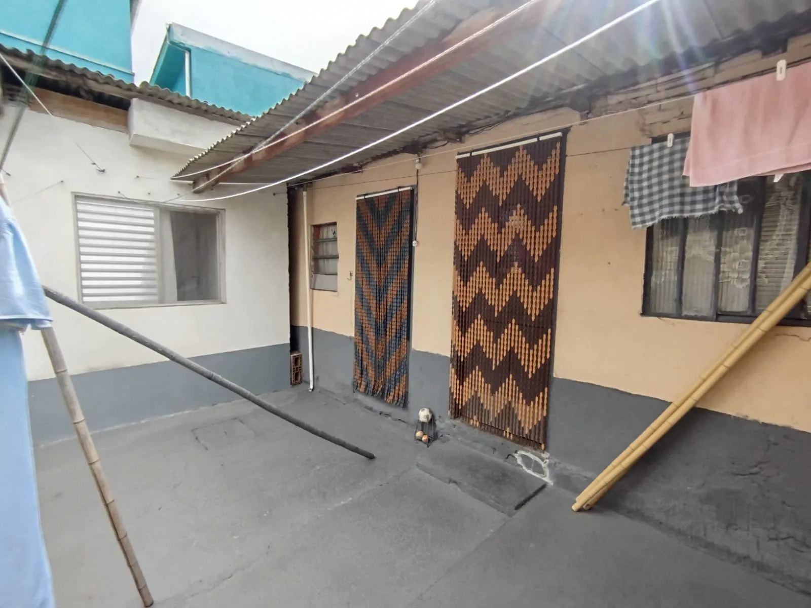 Imagem Oportunidade de Investimento - Casa ou Terreno à Venda | 350 m² | Próximo à Av. Maria Luiza Americano
