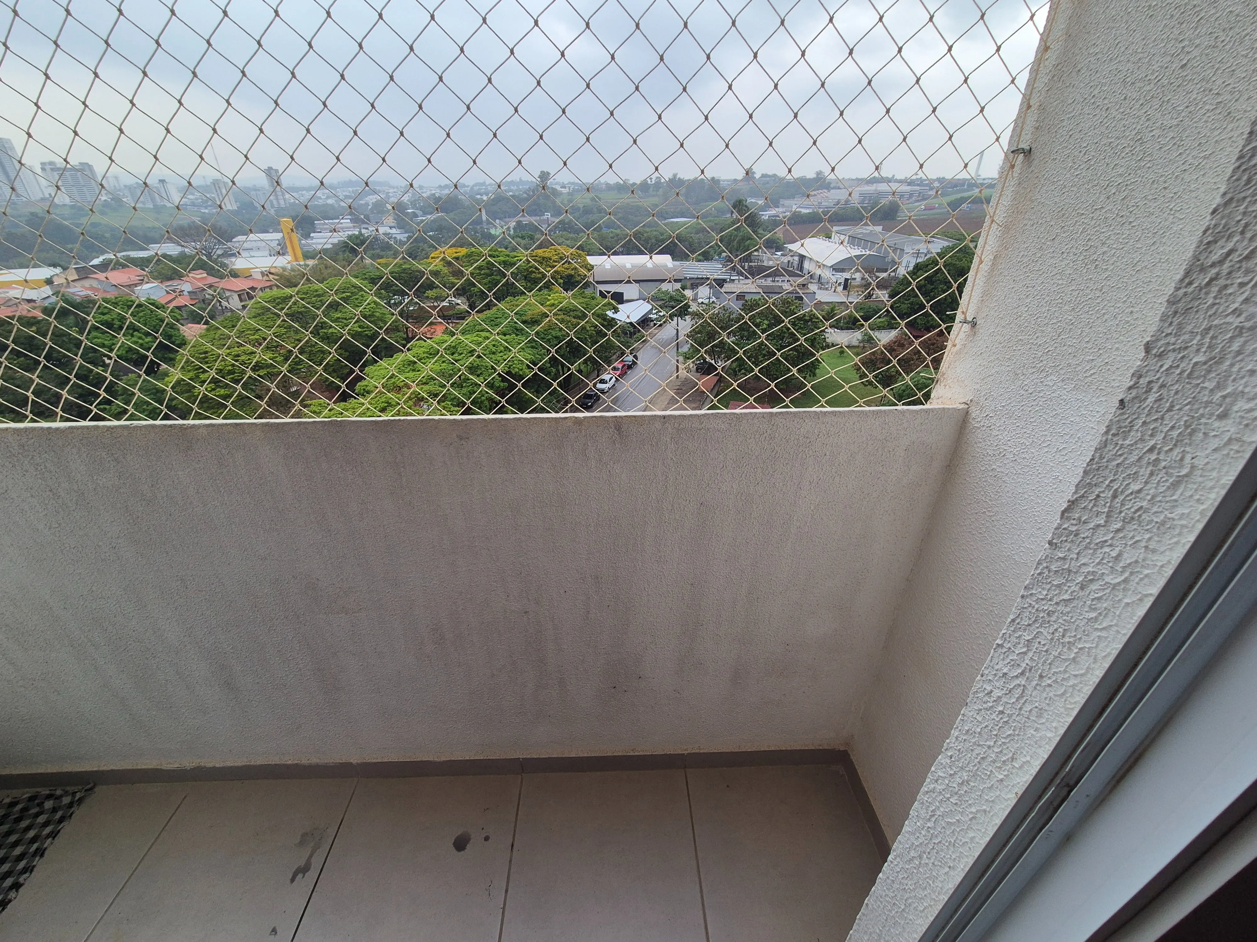Imagem Apartamento à venda no Jardim São Carlos, Sorocaba, 51 m², 2 dormitórios, varanda, andar alto, vista livre, lazer completo e próximo ao Campolim