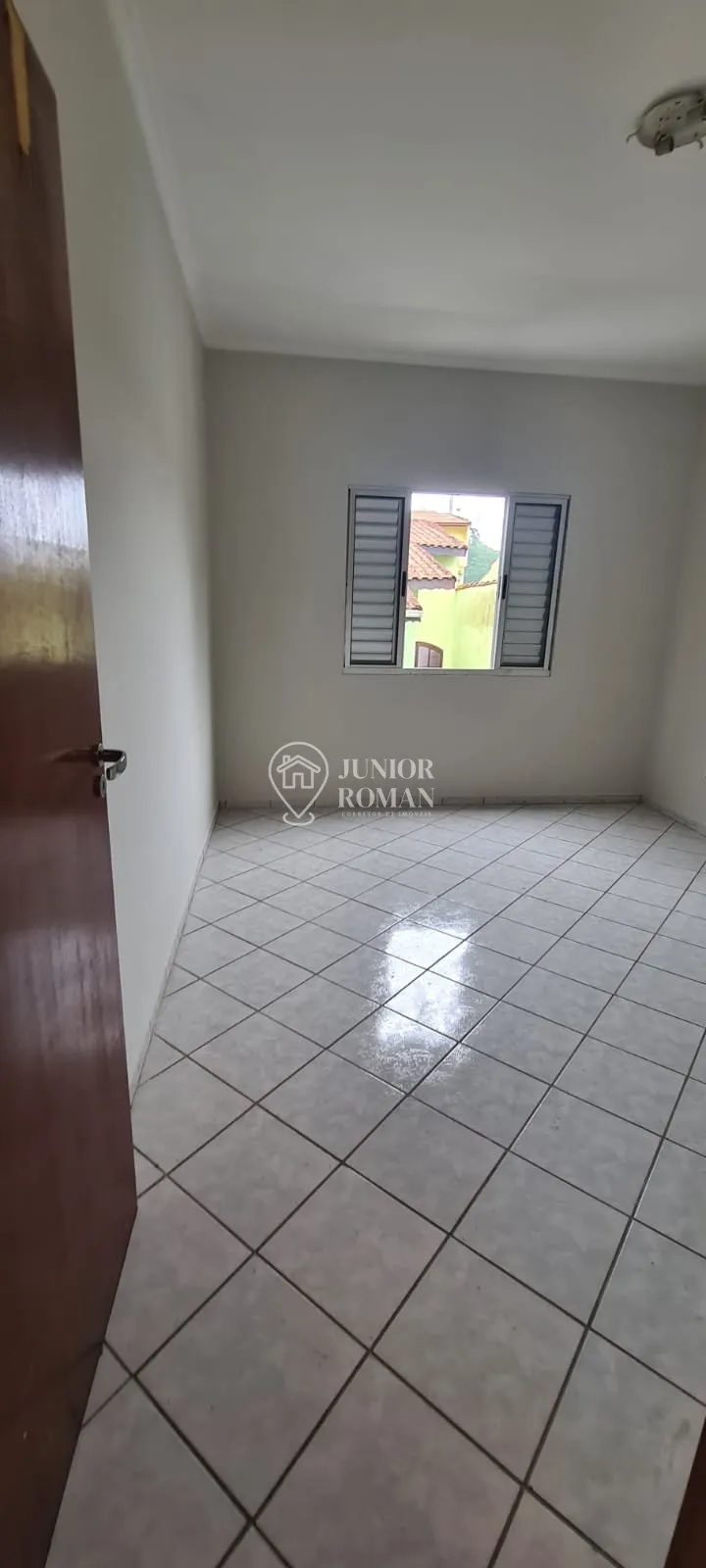 Imagem SOBRADO 3 DORM l SUITE COM VARANDA l ÁREA GOURMET - PQ. SELETA - SBC