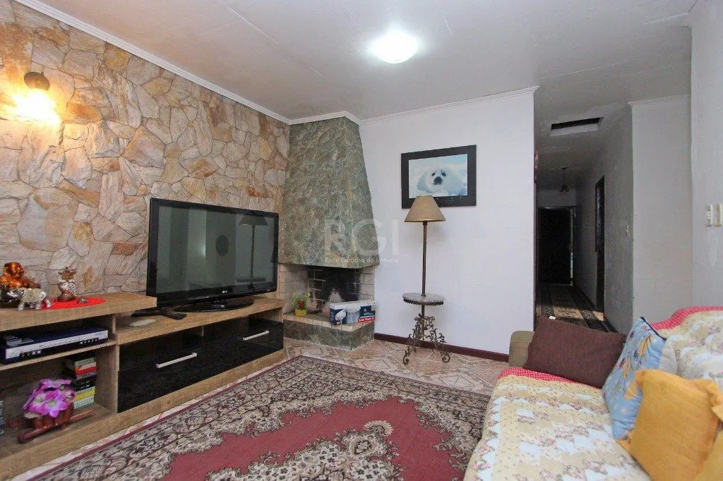 Imagem Casa para Venda - 160m², 4 dormitórios, sendo 1 suites, 3 vagas - Medianeira