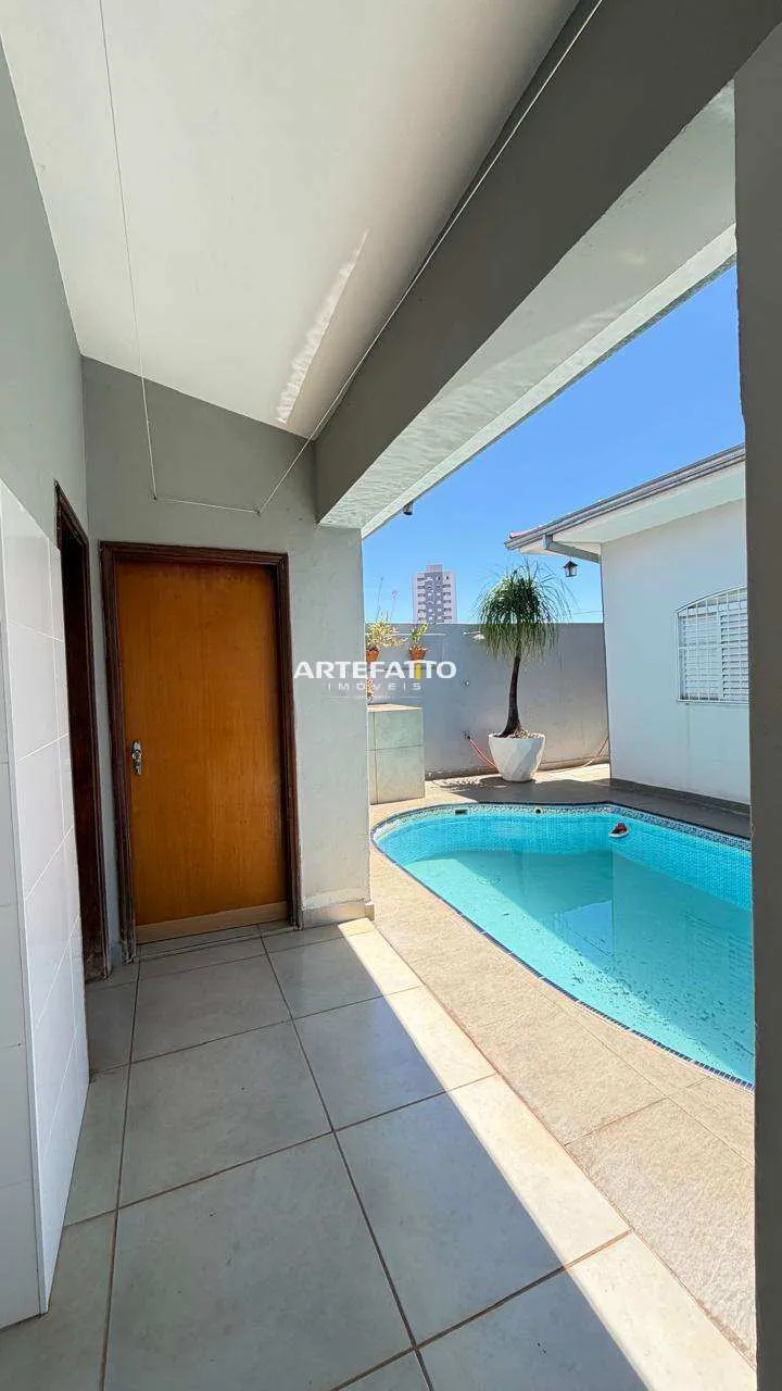 Imagem Casa à venda em Franca, Jardim Santana, com 3 quartos, 272m2