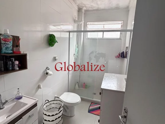 Imagem Apartamento à venda com 69m², 2 quartos, vaga demarcada por R$369.000,00 no Marapé em Santos