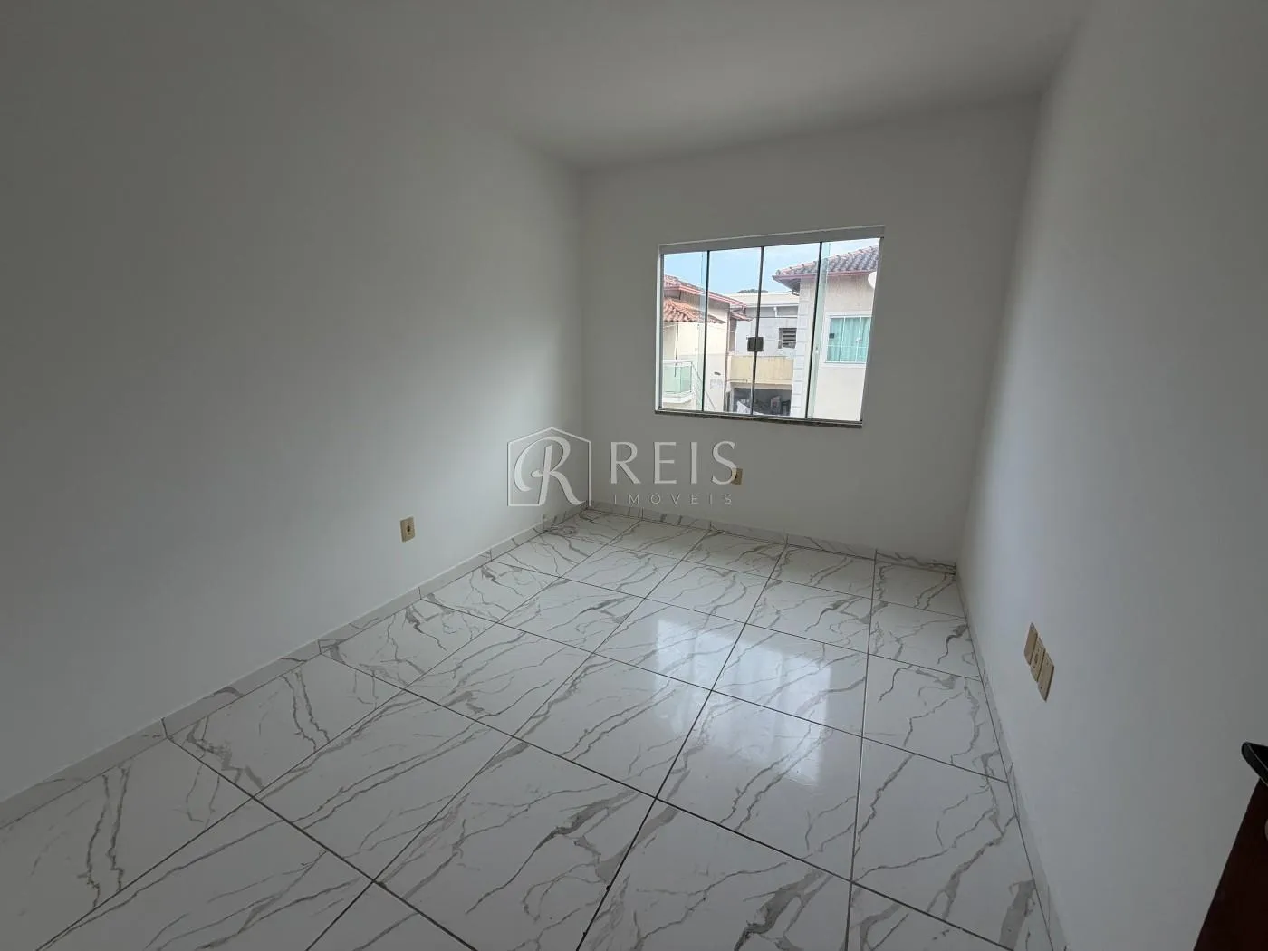 Imagem Casa para Venda em Rio das Ostras, Chácara Mariléa, 2 dormitórios, 1 banheiro, 1 vaga