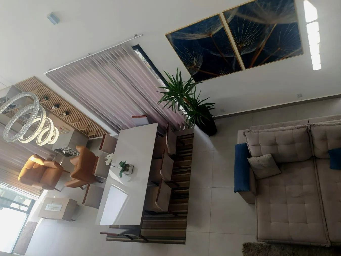 Imagem Casa para Locação e Venda com 3 suítes no Alphaville 1