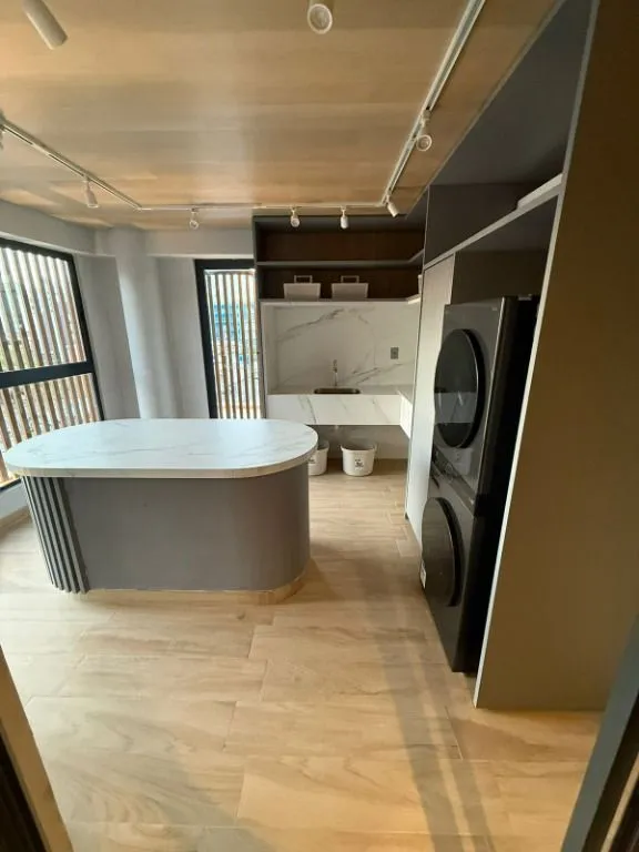 Imagem Flat beira-mar no Bessa com vista definitiva para o mar, rooftop com piscina e estrutura completa. Ideal para investir ou morar.