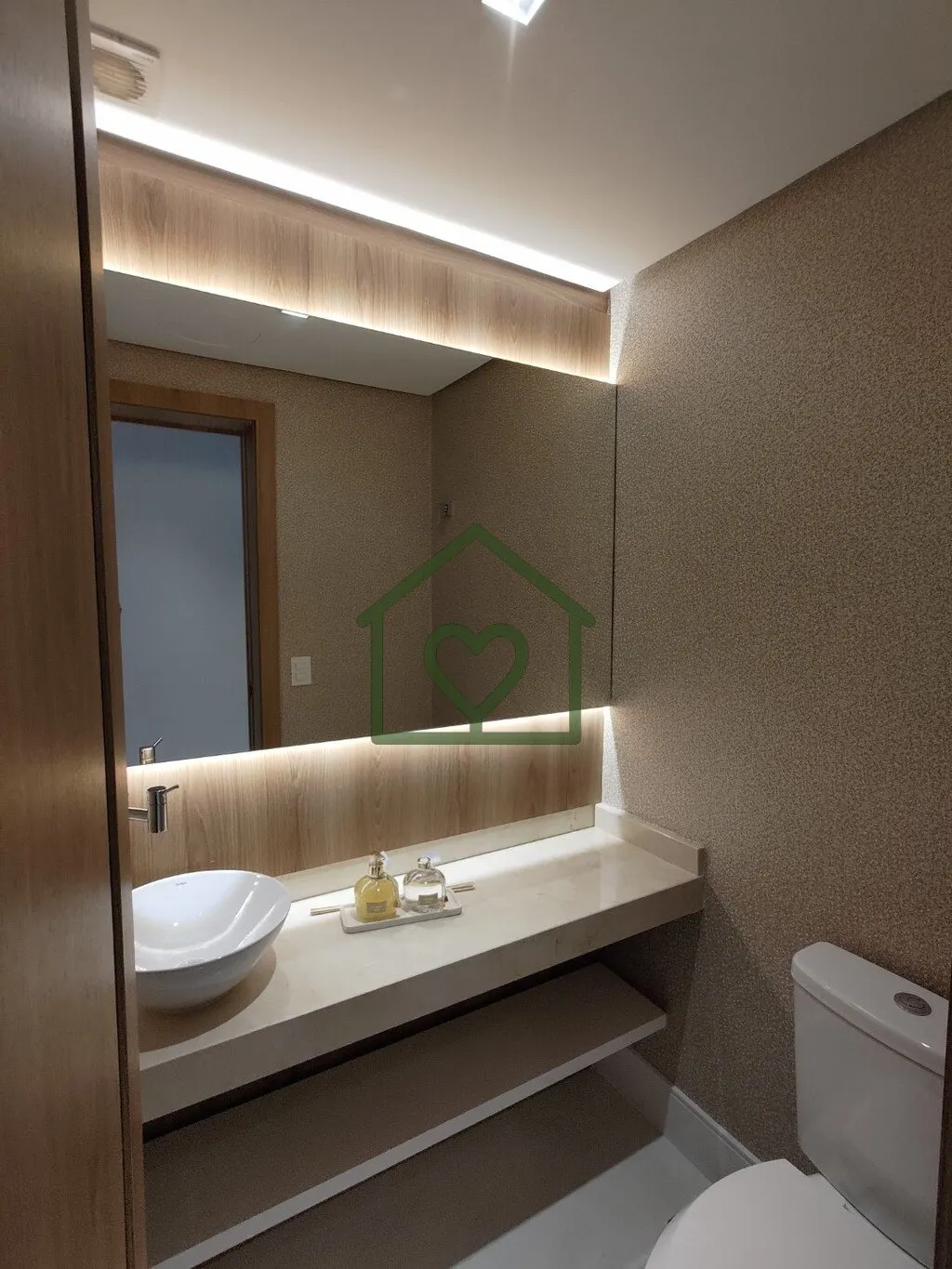 Imagem Charme, conforto e uma vista deslumbrante definem esse empreendimento. Um projeto pensado para a fam...