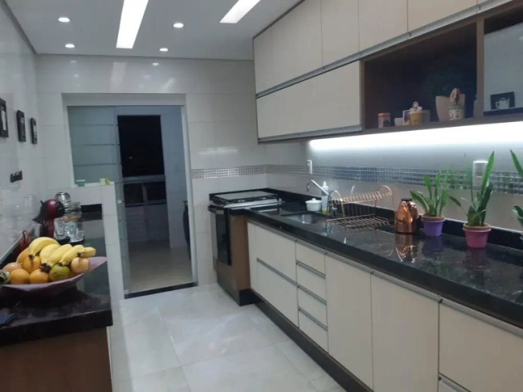 Imagem APARTAMENTO COM 120,00 m² - CANTO DO FORTE - PRAIA GRANDE SP