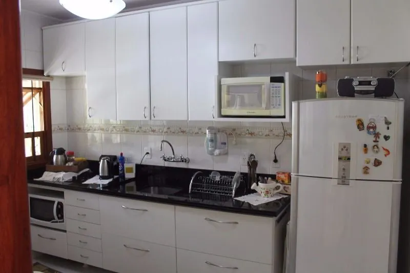 Imagem Casa para Venda - 290.67m², 4 dormitórios, sendo 1 suites, 4 vagas - Camaquã