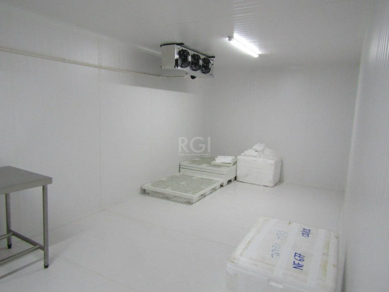 Imagem Depósito/Pavilhão para Venda - 195m², 0 dormitórios, Sarandi