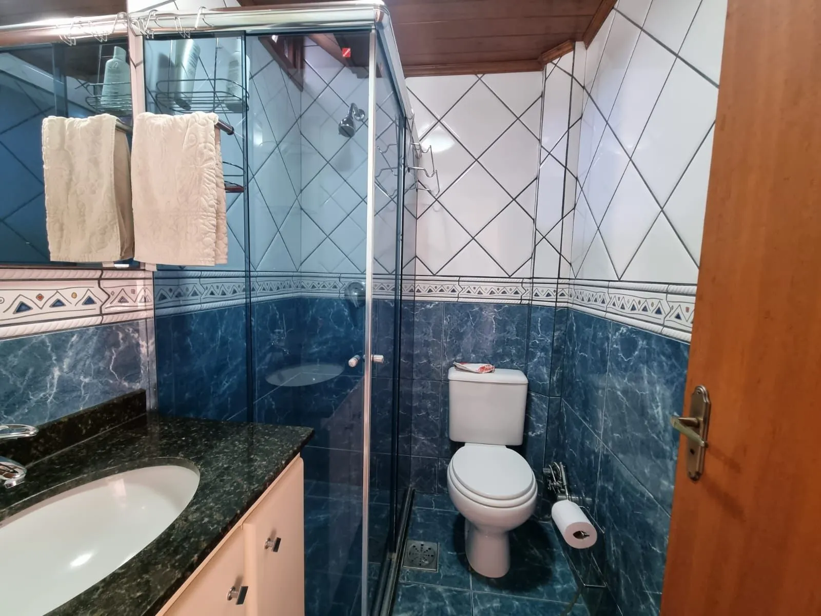 Imagem Casa de 3 Dormitórios em Condomínio Fechado Infra Completa