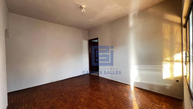 Imagem Casa com 2 dormitórios à venda, 110 m² por R$ 500.000 - Jardim Teixeira - Socorro/São Paulo