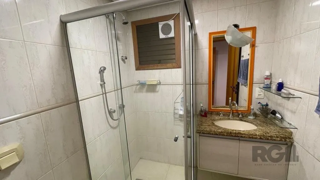 Imagem Apartamento mobiliado, 3 dormitórios, 1 suíte, vaga de garagem, Bairro Vila Eunice