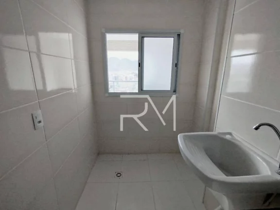 Imagem Apartamento com 2 dormitórios à venda, 79 m por R$ 370.000 - Vila Dinópolis - Mongaguá/SP