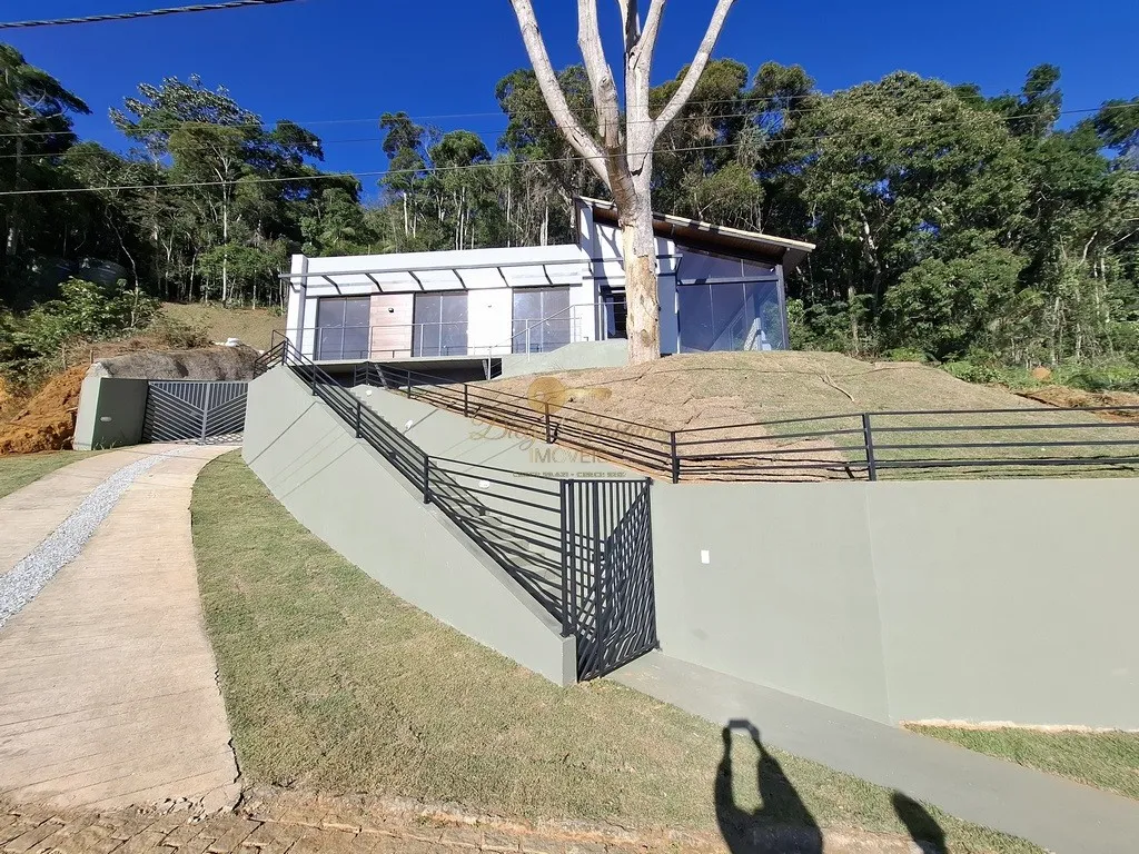 Foto do imóvel Casa em Condomínio para Venda em Teresópolis / RJ em Estrada Doutor Rogério de Moura Estevão