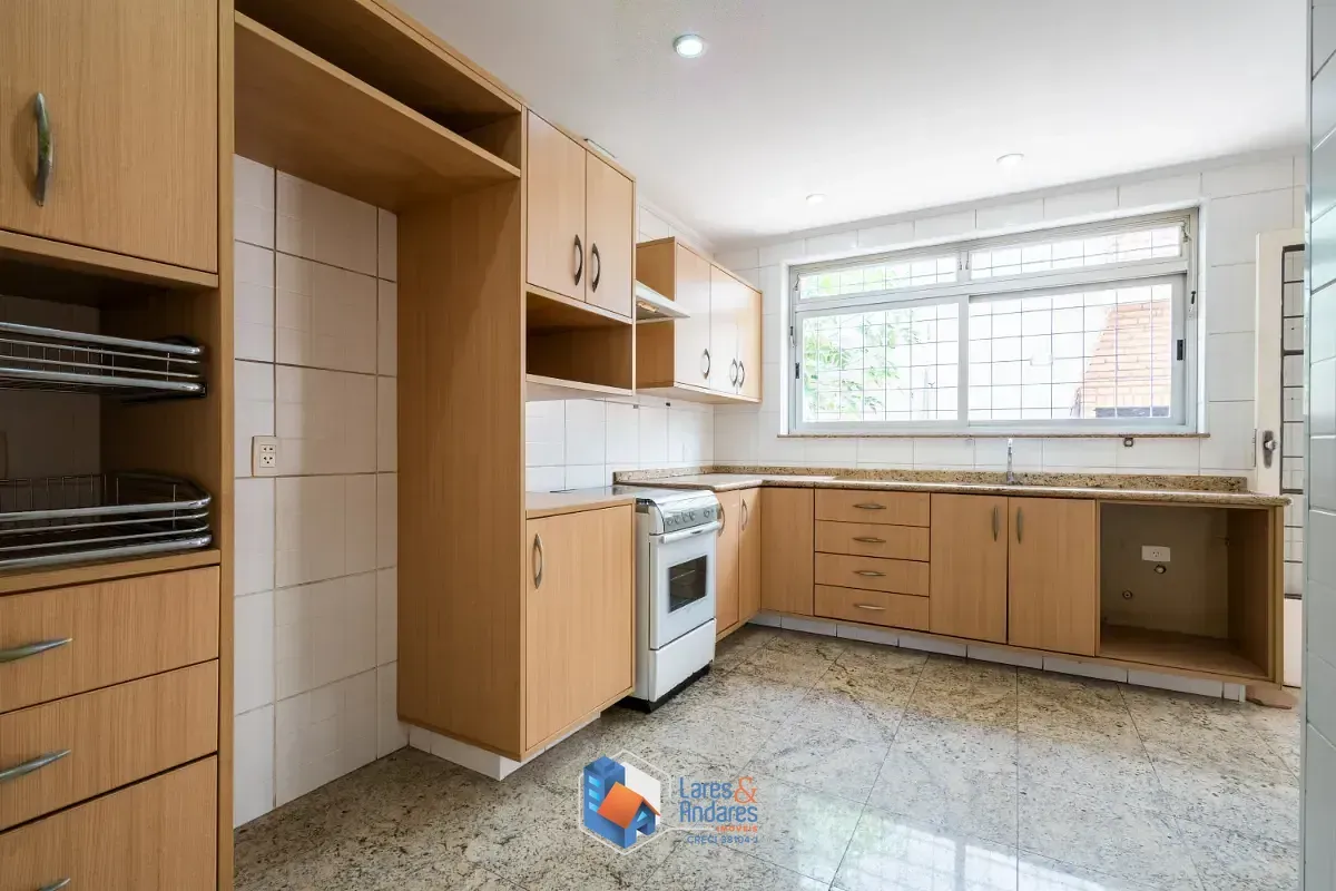 Imagem Casa de vila para venda em Campo Belo com 3 quartos, sendo 3 suítes, 172m²