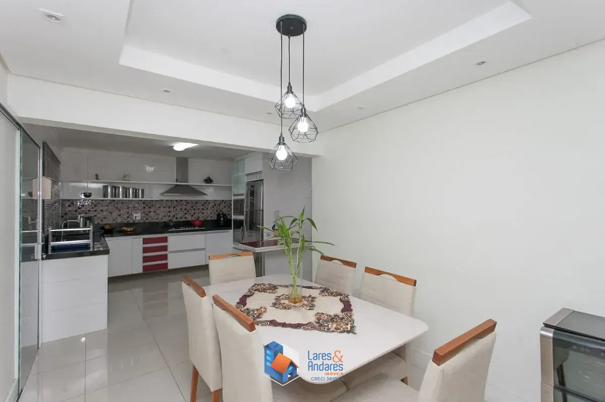 Imagem Casa para venda em Imirim com 3 quartos, sendo 1 suíte, 280m²
