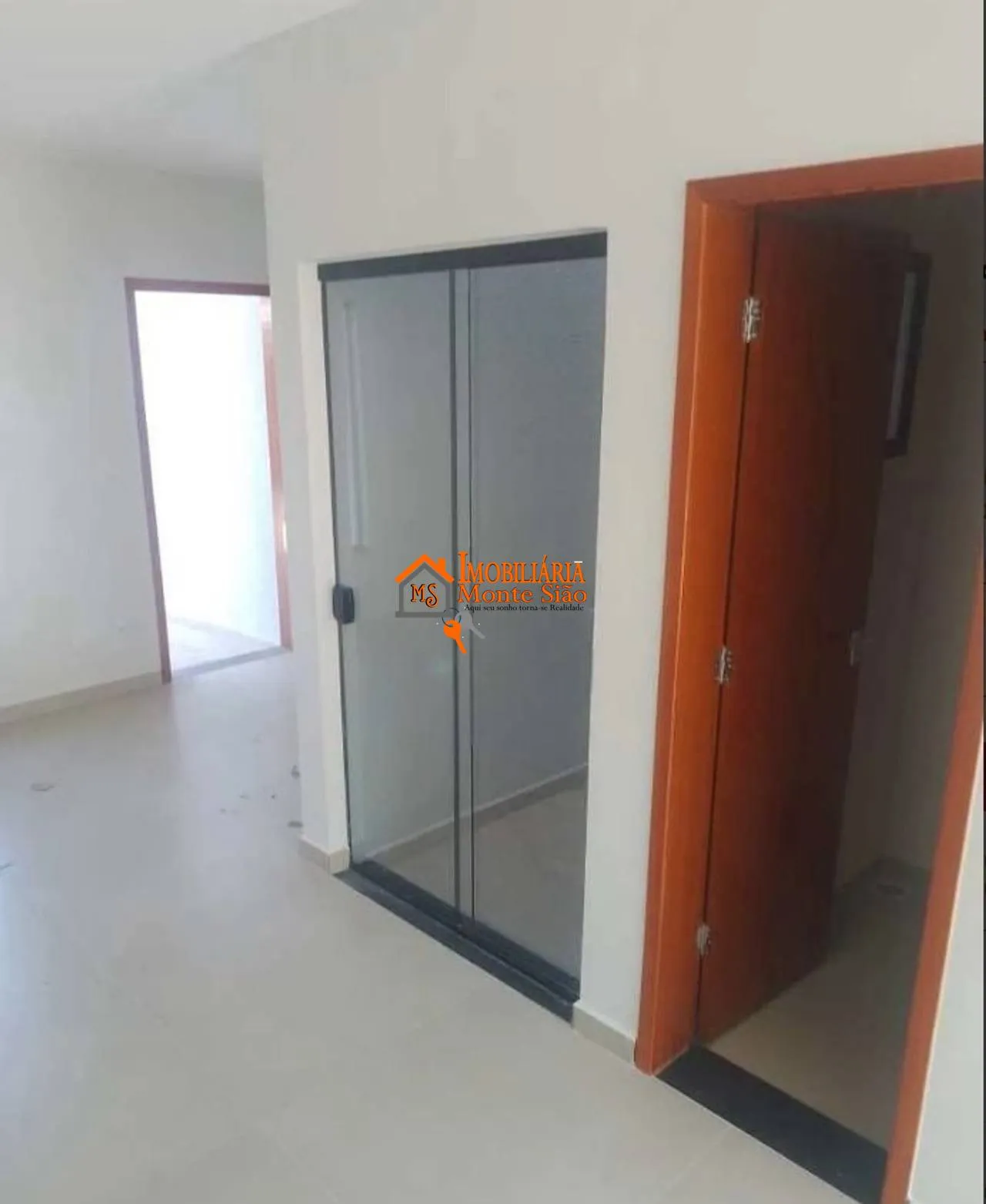 Imagem Sobrado com 3 dormitórios à venda, 92 m² por R$ 780.000 - Parque Flamengo - Guarulhos/SP