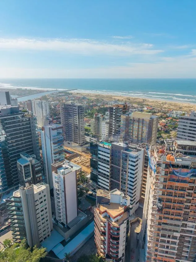 Imagem Apartamento a venda com 3 dormitorios na Praia Grande em Torres/RS