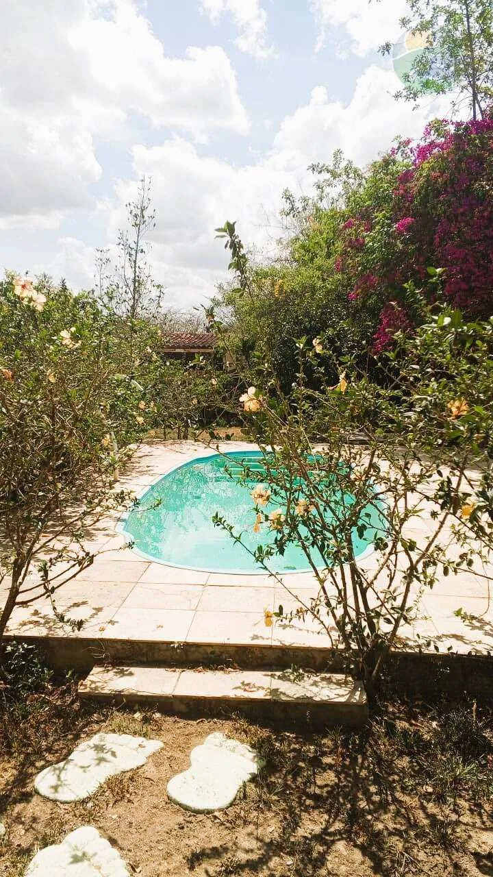 Imagem Chácara com casa de 6 quartos, 3000m2, à venda, Loteamento Santana, em Gravatá.