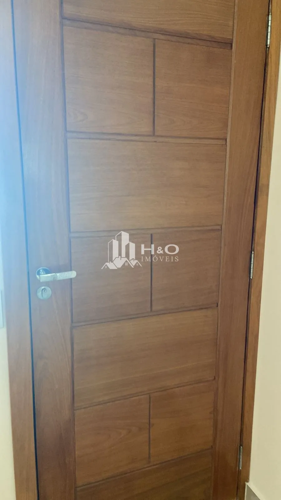 Imagem Sobrado à venda em Itaquera com excelente distribuição dos ambientes e ótimo padrão de conforto para toda a família.