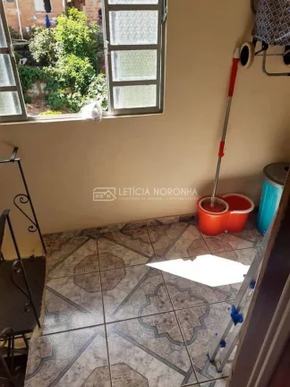 Imagem Casa à Venda