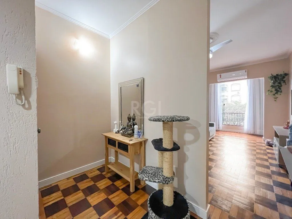 Imagem Apartamento 85m² - 3 dormitórios, sacada, churrasqueira no bairro Cidade Baixa
