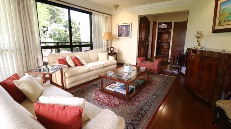 Imagem Apartamento à venda em São Paulo, Campo Belo, com 3 quartos, 200m2