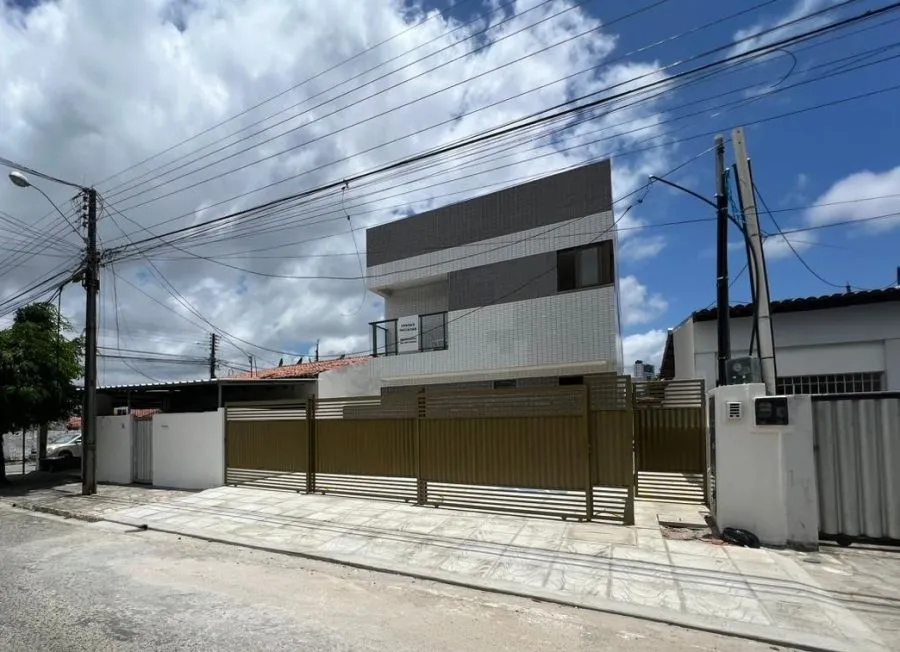 Excelente apartamento com 3 quartos no bairro da Torre!