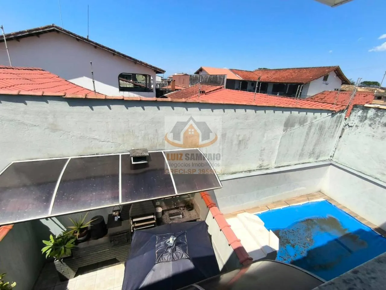 Imagem Lindo Sobrado, 2 Suítes, 2 Vagas, 200 metros da praia Suarão