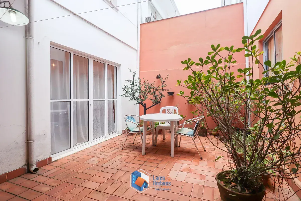 Imagem Casa para venda em Vila Cordeiro com 3 quartos, sendo 1 suíte, 164m²