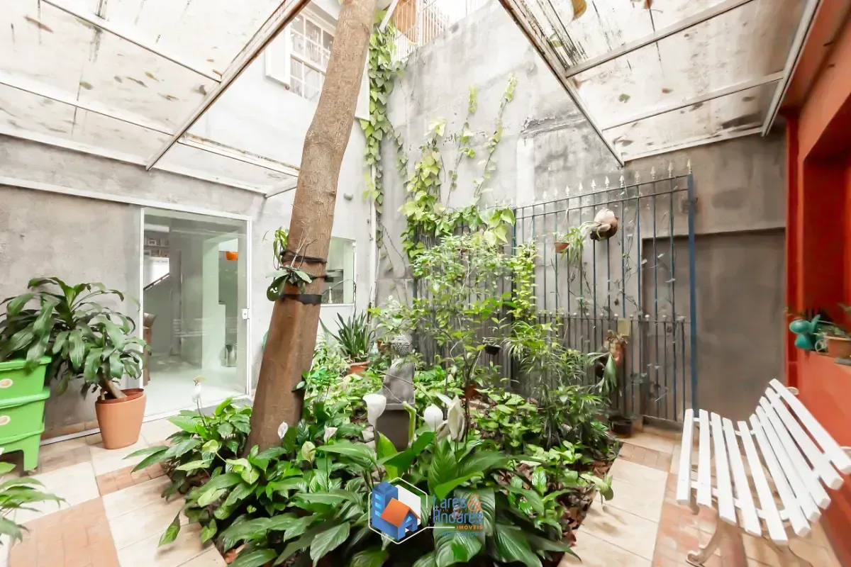 Imagem Casa para venda em Vila Olímpia com 3 quartos, sendo 1 suíte, 120m²