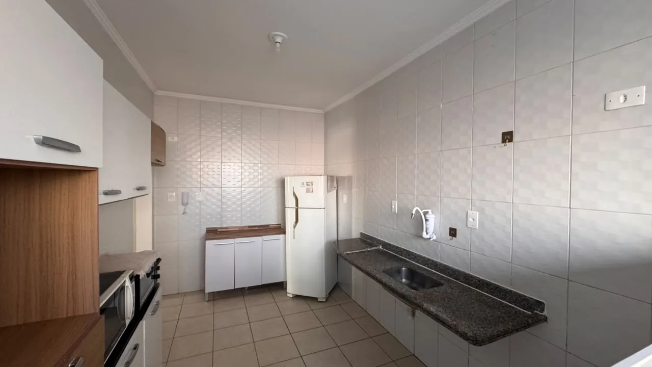 Imagem Apartamento para Venda em Praia Grande, Tupi, 2 dormitórios, 1 suíte, 1 banheiro, 1 vaga