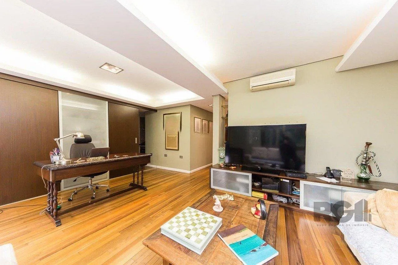 Imagem Apartamento para Venda - 156.76m², 3 dormitórios, sendo 3 suites, 3 vagas - Bela Vista