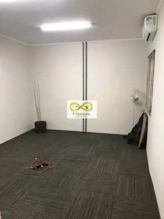 Imagem Sala comercial com 9 salas e 5 banheiros disponível para locação!