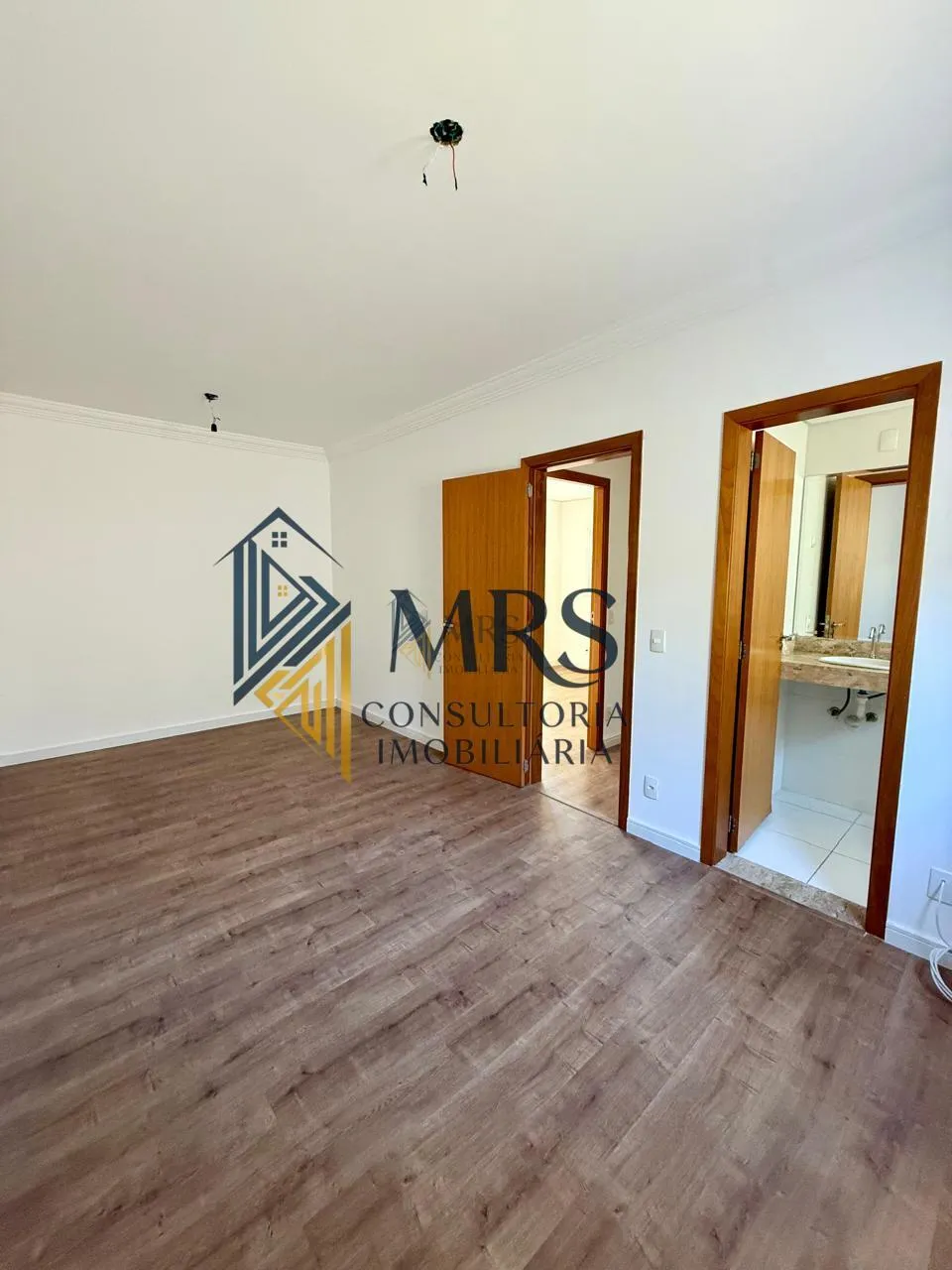 Imagem Apto Cond Olivio Boa 2 dorm 1 suite 2 vagas sala estendida