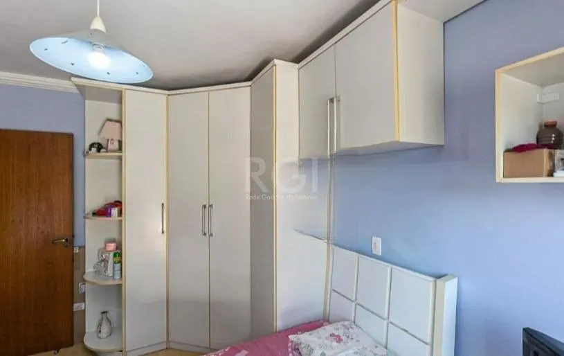 Imagem Casa para Venda - 336m², 4 dormitórios, sendo 1 suites, 2 vagas - Camaquã