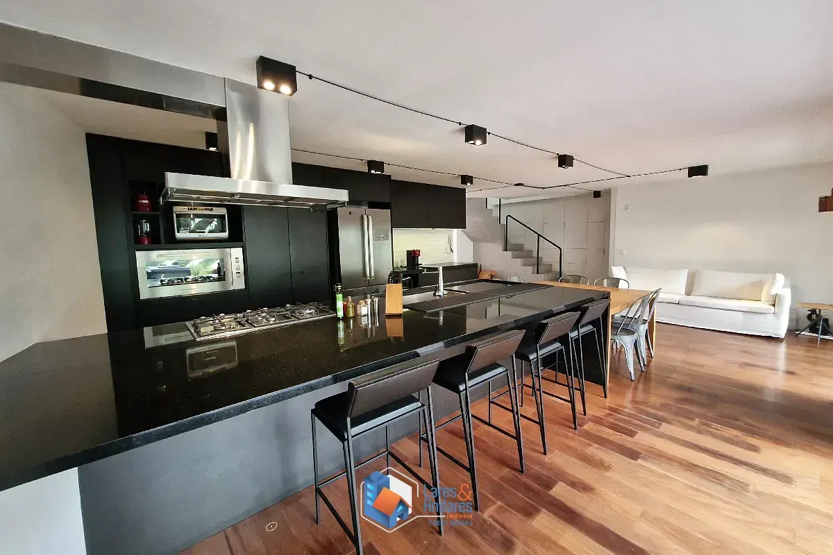 Imagem Cobertura para venda em Consolação com 2 quartos, sendo 2 suítes, 322m²