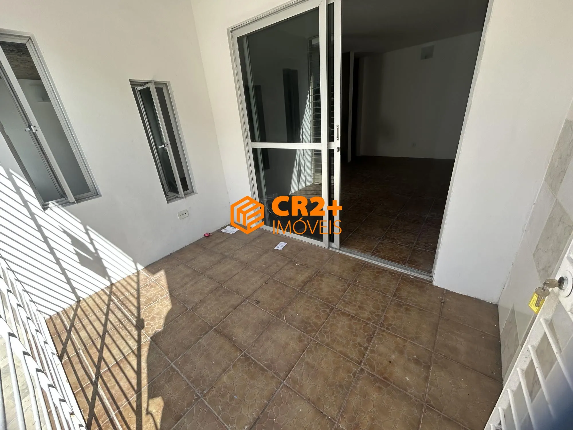 Imagem Vendo Casa em Condomínio Fechado 134m² c/ 4 Quartos na Imbiribeira.