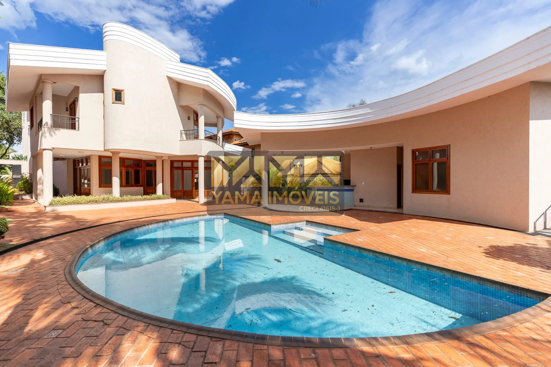 Imagem Condomínio Gênova - Casa Alto Padrão com 4 Suítes e 525 m² no Condomínio Gênova - Ribeirão Preto/SP