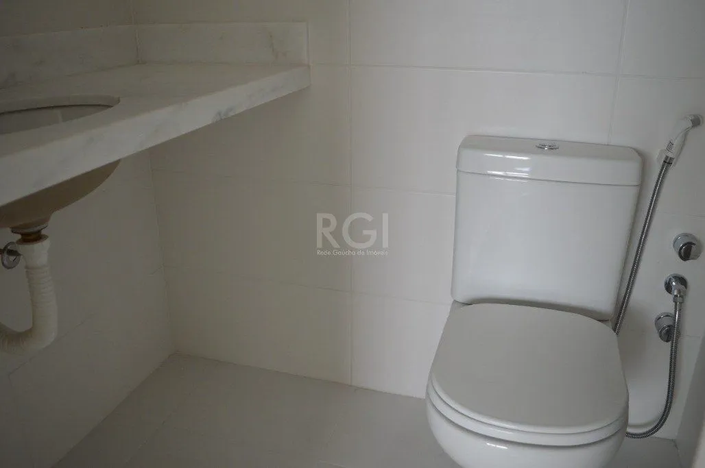 Imagem Apartamento 2 dormitórios com box duplo próximo ao Zaffari da Cabral