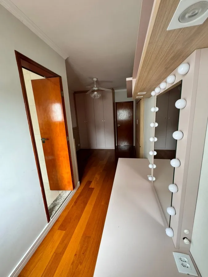 Imagem Sobrado para Venda em Santo André / SP no bairro vila Alto de Santo André
